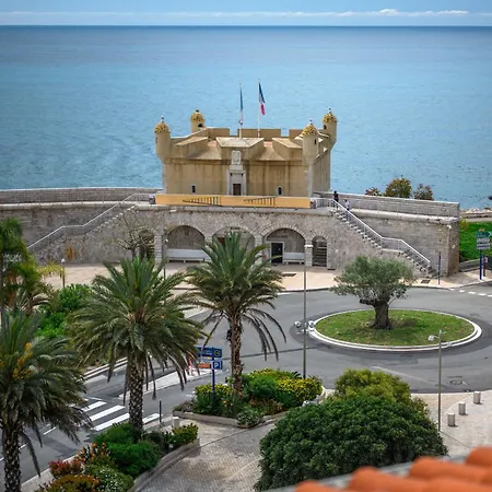 3 Pièces Avec Vue Sur Le Bastion