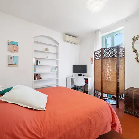 Appartement 3 Pièces Avec Vue Sur Le Bastion *