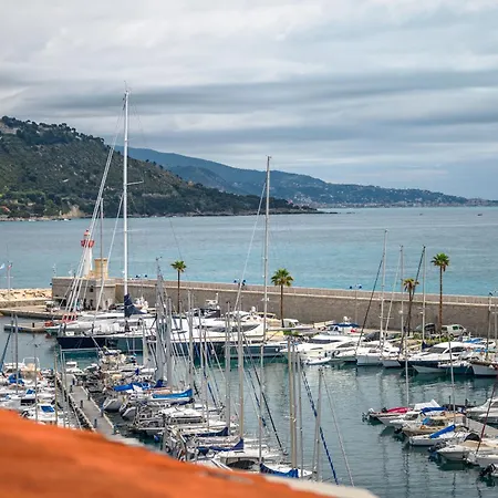 3 Pieces Avec Vue Sur Le Bastion Apartment Menton