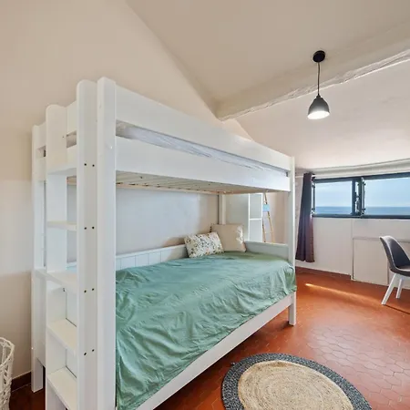 3 Pieces Avec Vue Sur Le Bastion *